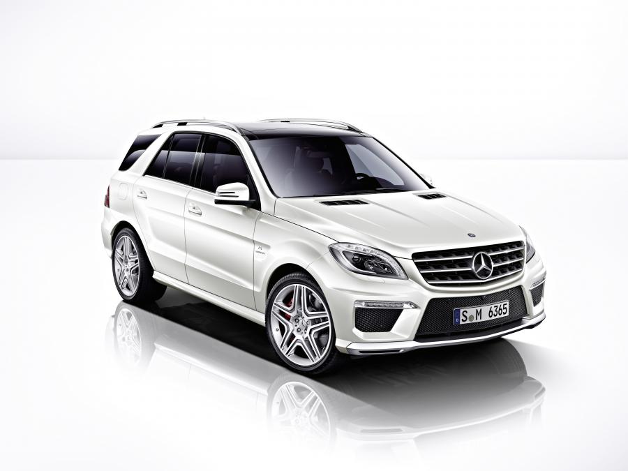  Mercedes-Benz ML63 AMG 2011 года  (фото 66 из 81)